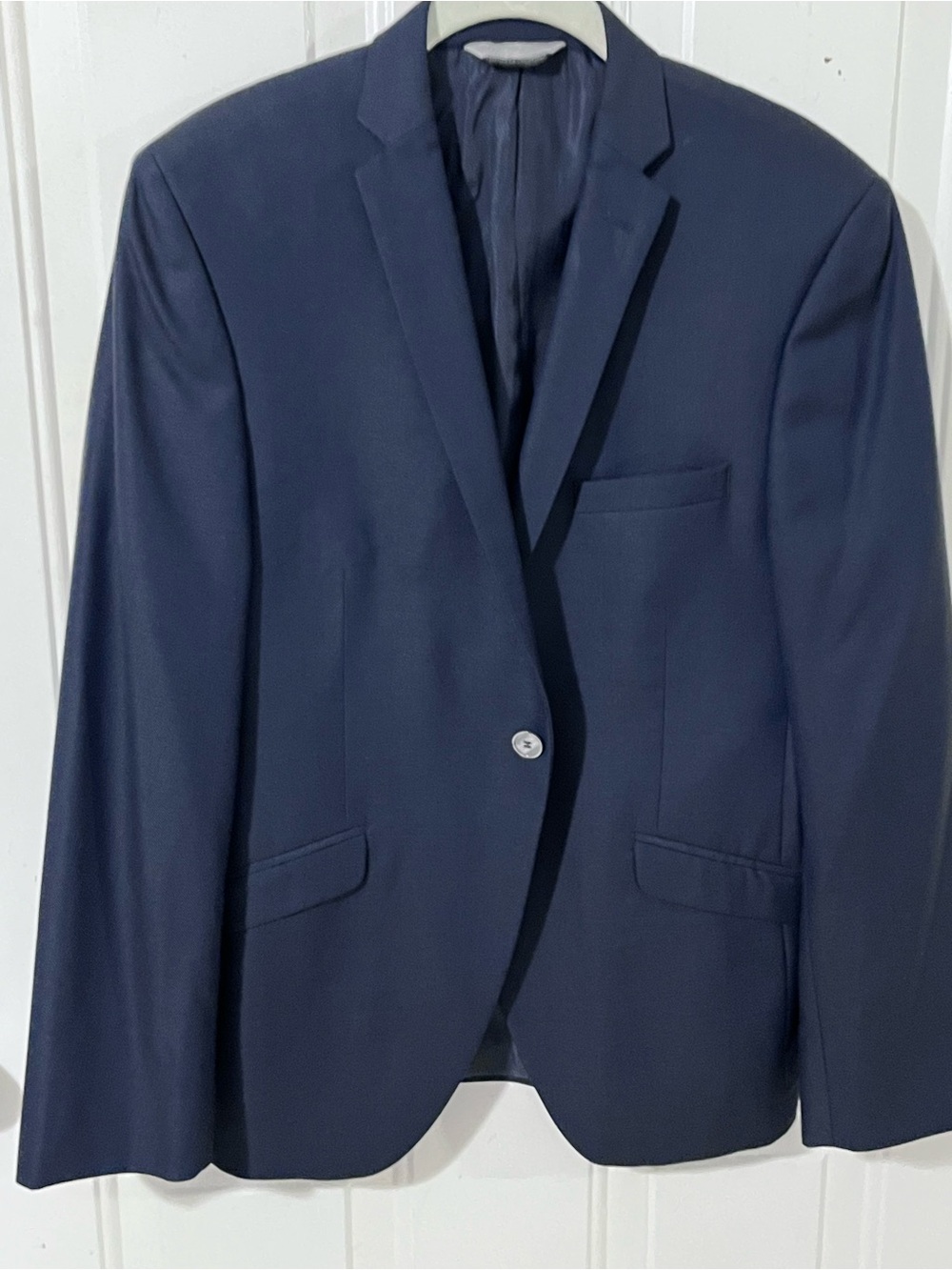 Tailored Navy Men's Suit Jacket - Classic Single-Breasted Blazer
